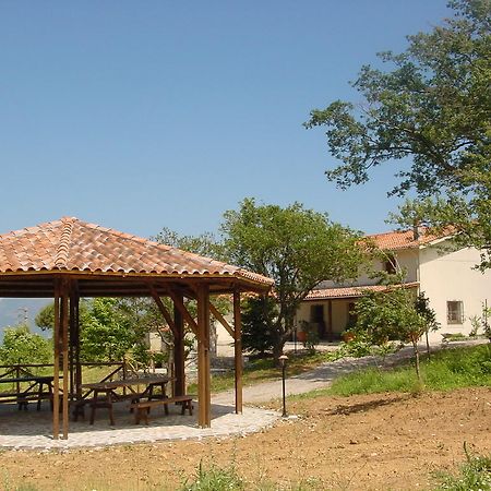 טרקינה Agriturismo Collevento מראה חיצוני תמונה