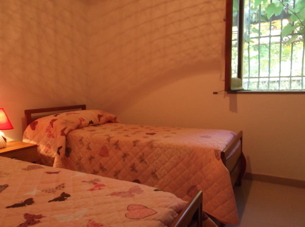 טרקינה Agriturismo Collevento חדר תמונה